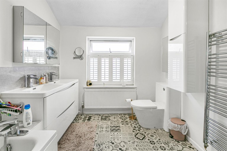 Images for Harbour Avenue, Comberton