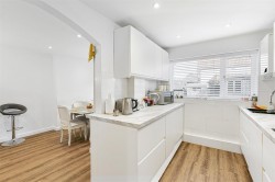Images for Harbour Avenue, Comberton