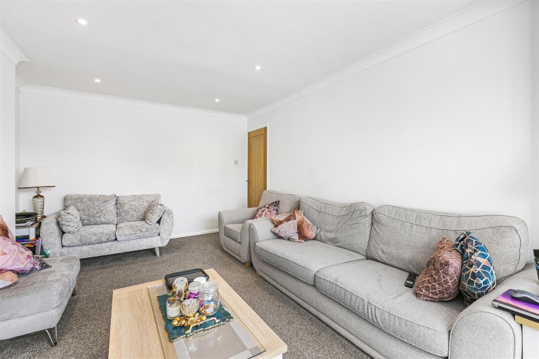 Images for Harbour Avenue, Comberton