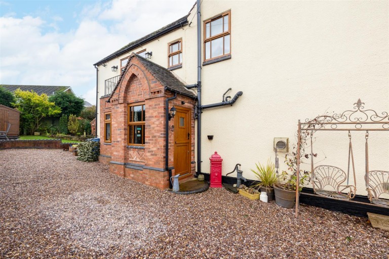 Images for Tamworth Road, Amington, B77