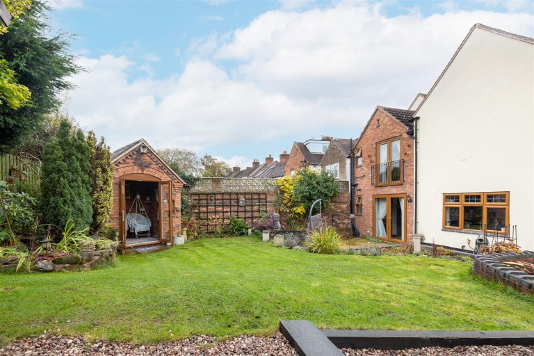 Images for Tamworth Road, Amington, B77