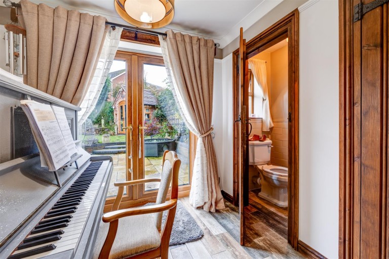 Images for Tamworth Road, Amington, B77