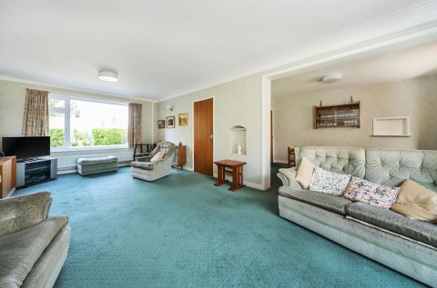 Click the photo for more details of Kilsby Road, Barby, Rugby, CV23