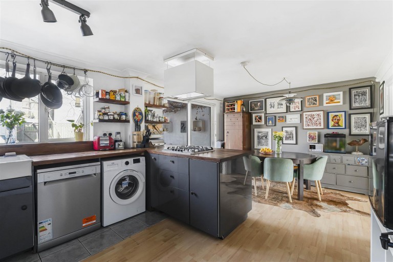 Images for Elms Close, Duxford, Cambridge