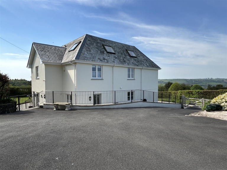 Images for Chittlehamholt