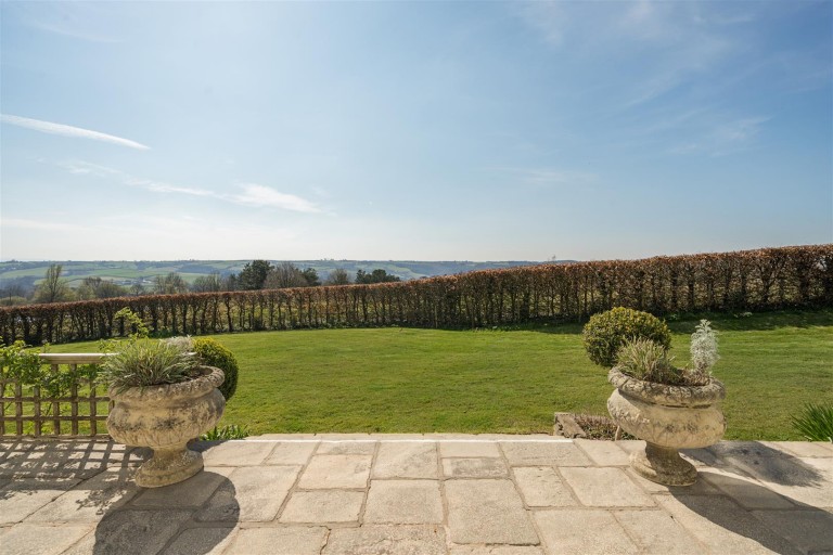 Images for Chittlehamholt