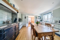 Images for Chittlehamholt
