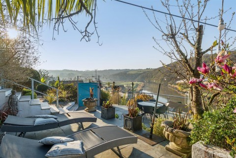 Click the photo for more details of Sand Lane, Calstock