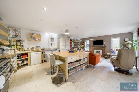Click the photo for more details of Fox Lodge, Foxton, Market Harborough