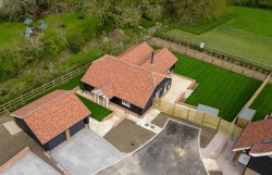 Images for Halls Close, Braughing