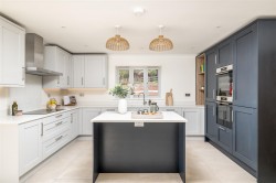 Images for Halls Close, Braughing