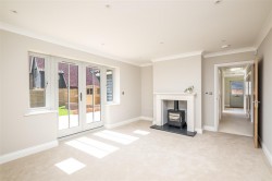 Images for Halls Close, Braughing