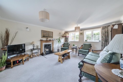 Click the photo for more details of Bay Lane, Gillingham
