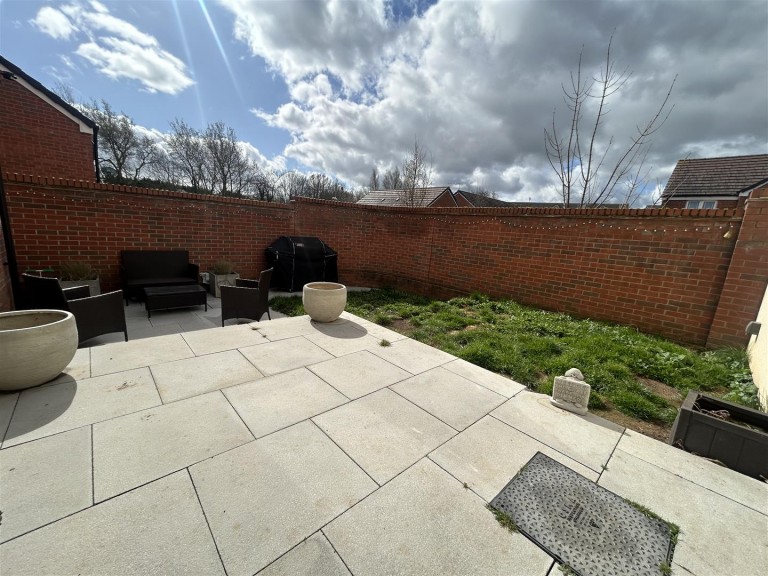 Images for York Way, Northampton, NN5