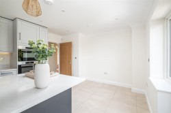 Images for Halls Close, Braughing