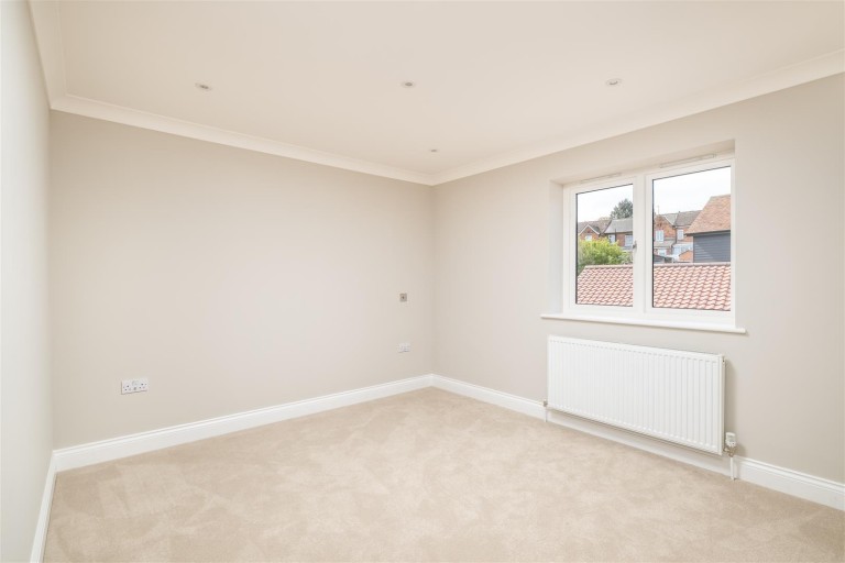 Images for Halls Close, Braughing