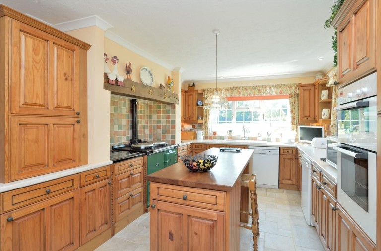 Images for Wales, Queen Camel, Yeovil