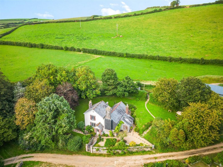 Click the photo for more details of Trehunist, Liskeard