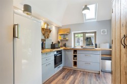 Images for Alvescot, Oxfordshire
