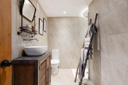 Images for Alvescot, Oxfordshire