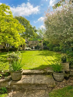 Images for Alvescot, Oxfordshire