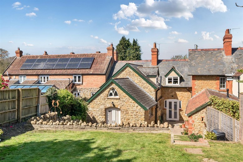 Click the photo for more details of Puckington, Ilminster