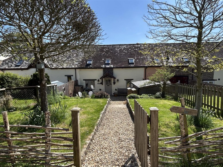 Click the photo for more details of Chawleigh