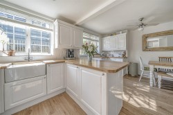 Images for The Crescent, Pattishall, NN12