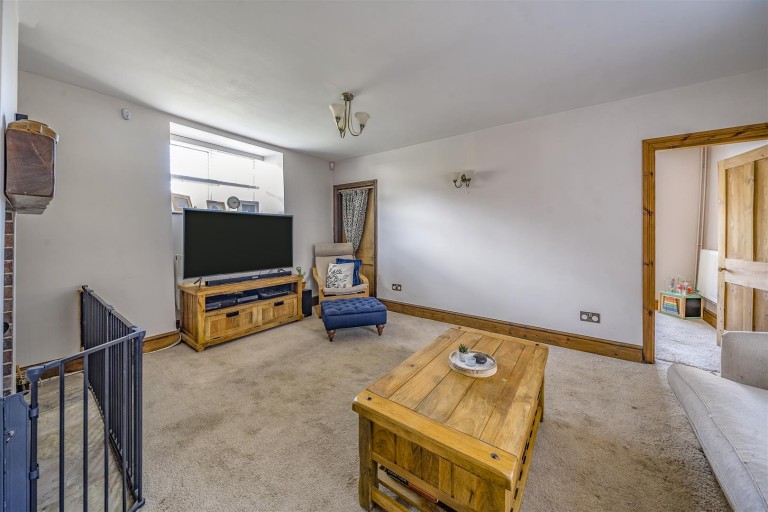 Images for The Crescent, Pattishall, NN12