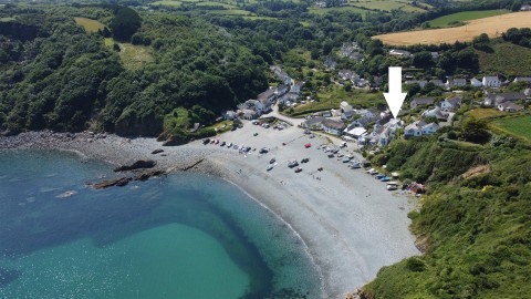 Click the photo for more details of Porthallow, St. Keverne, Helston
