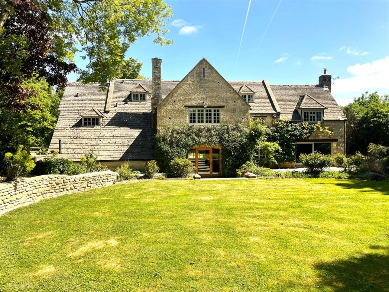 Click the photo for more details of Shilton Lane, Oxfordshire