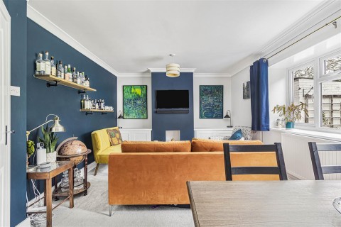 Click the photo for more details of Walpole Road, Cambridge