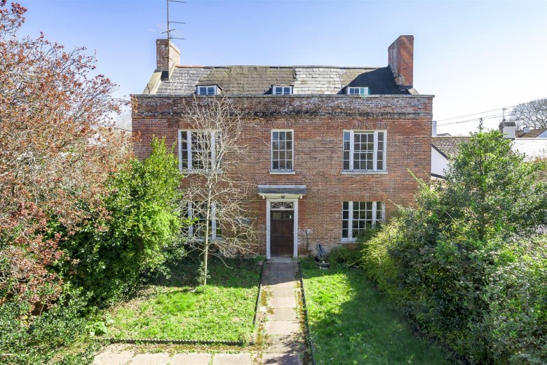 Click the photo for more details of Greenway, Woodbury