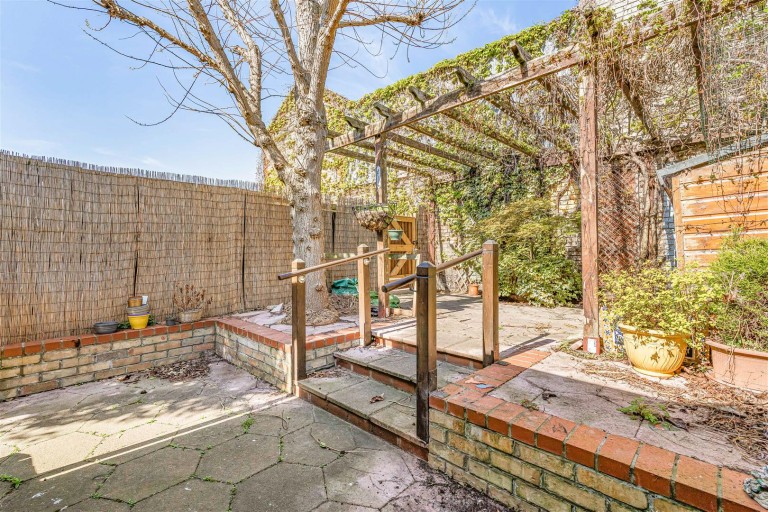 Images for Rous Road, Newmarket