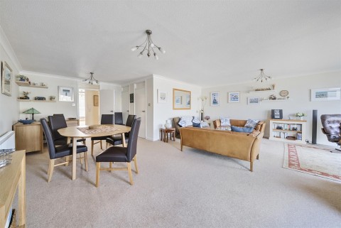Click the photo for more details of Marine Parade, Instow, Bideford