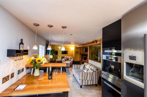 Click the photo for more details of Tuckenhay, Totnes