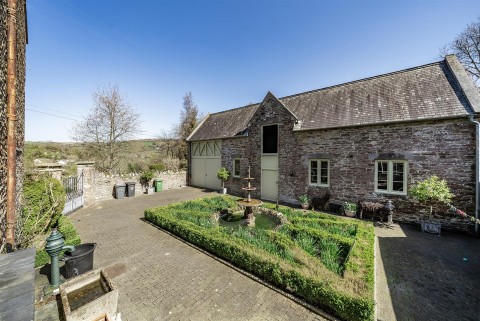 Click the photo for more details of Rectory Road, Combe Martin,