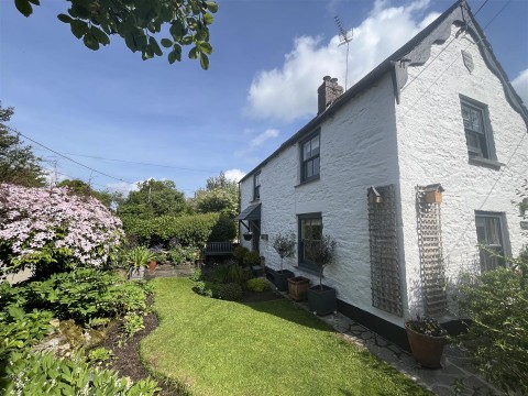 Click the photo for more details of Michaelstow, Bodmin