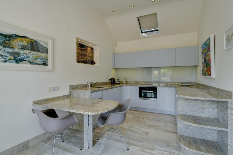 Images for Stockland, Honiton