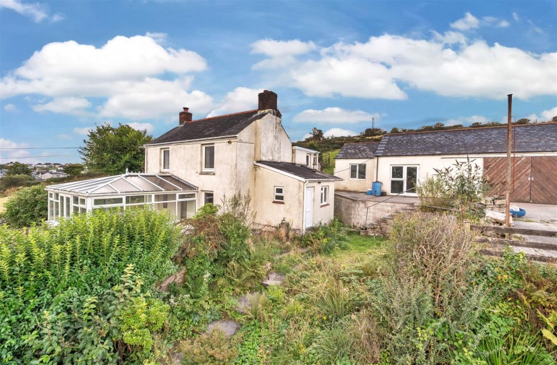 Click the photo for more details of Carloggas, St. Austell