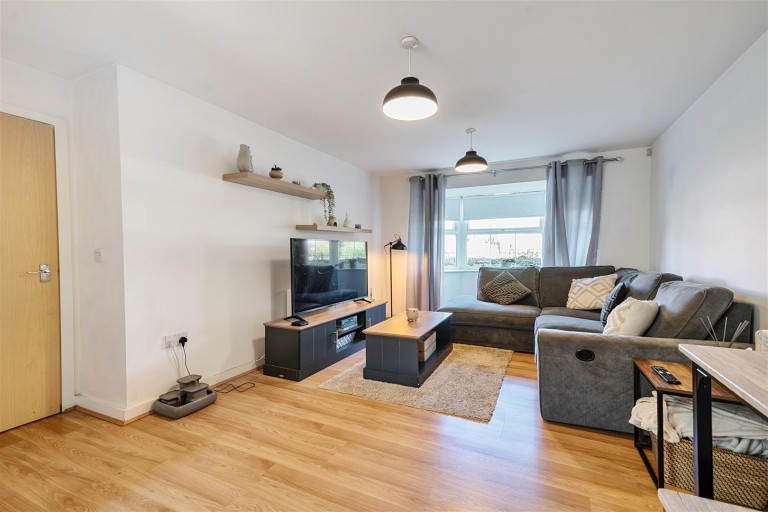 Images for Alchester Court, Towcester, NN12