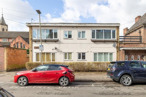 Click the photo for more details of West Avenue, Leicester, Leicestershire