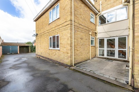 Click the photo for more details of West Avenue, Leicester, Leicestershire