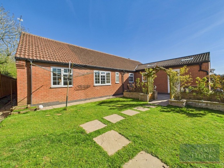 Images for Lobelia Close, Narborough, Leicestershire
