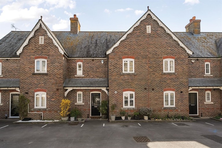 Images for Princes Mews East, Dorchester, Dorset