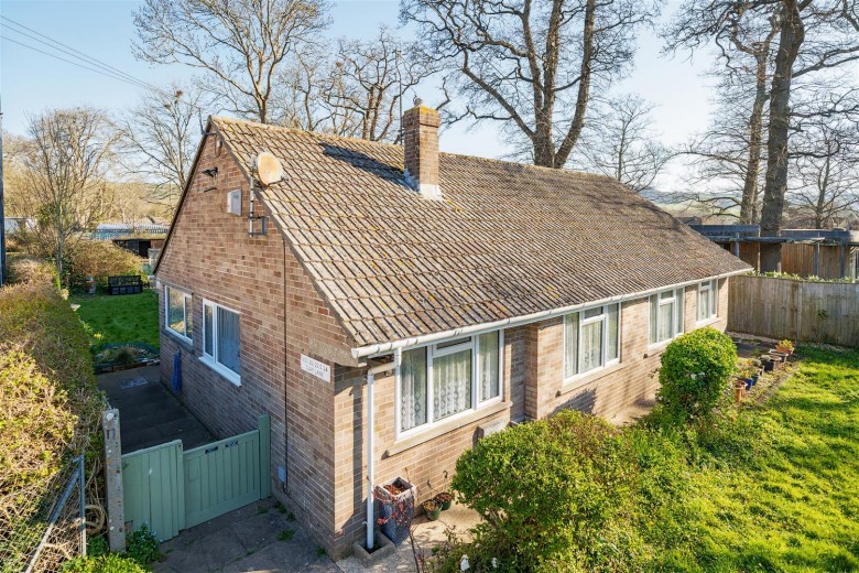 Click the photo for more details of Clay Lane, Beaminster, Dorset