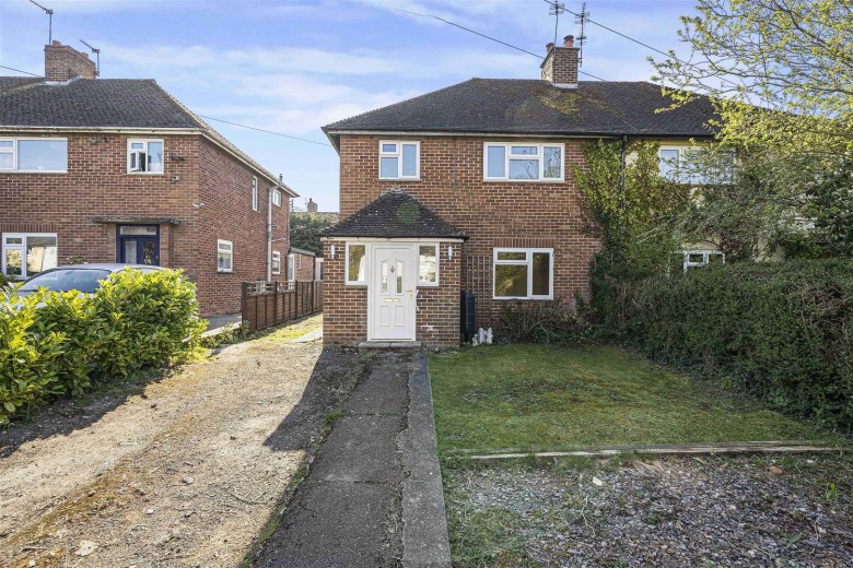 Click the photo for more details of Spring Lane, Watlington