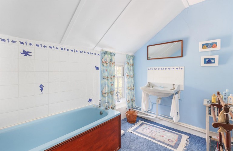 Images for Nr Newport, Isle of Wight