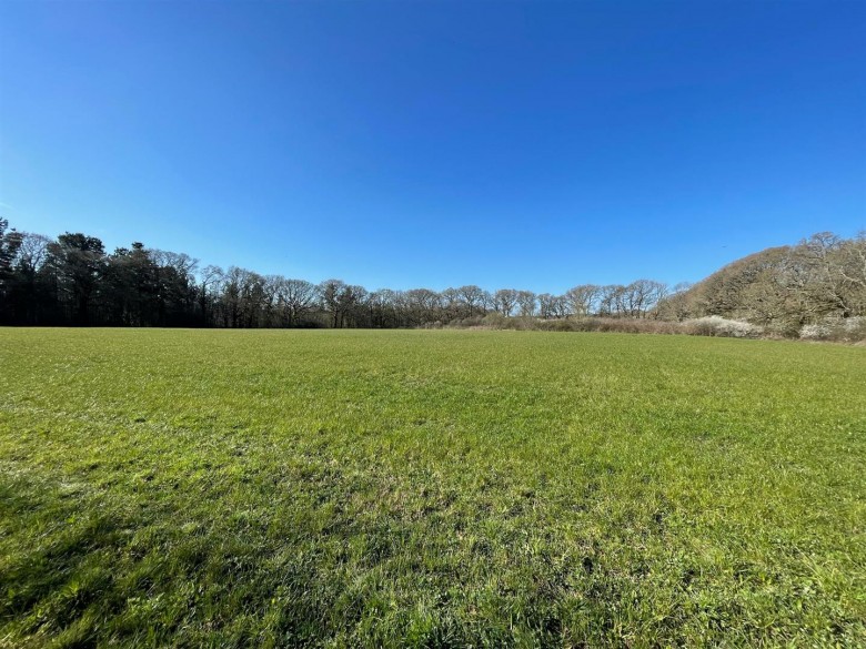 Click the photo for more details of Cranmore, Isle of Wight