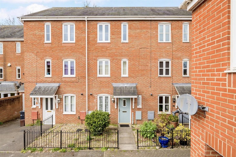 Click the photo for more details of Weavers Reach, Tonedale
